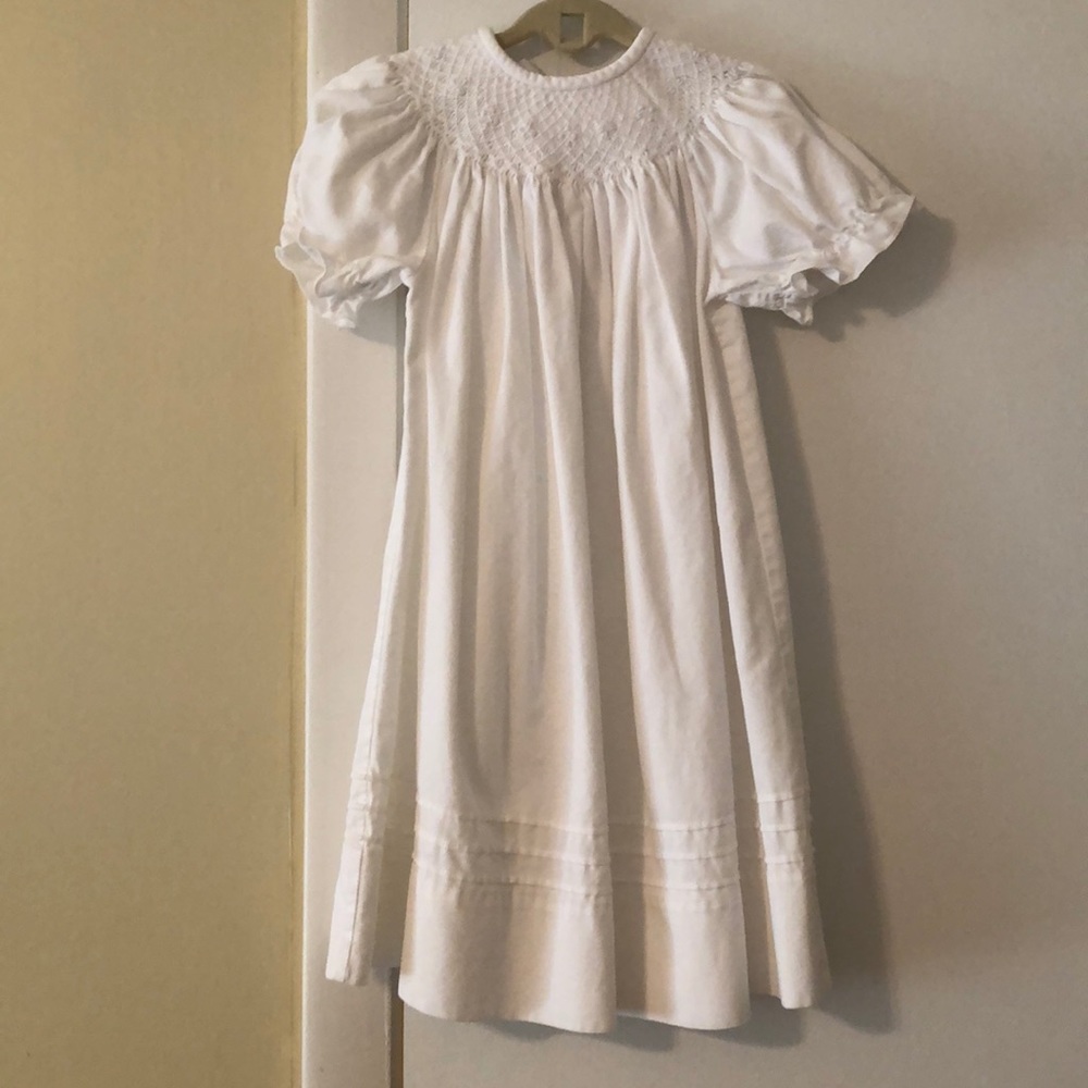 Smocked white dress size 2